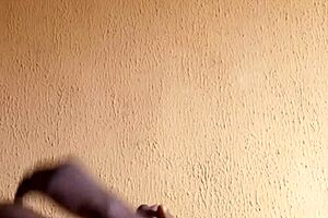 Muscular African man gets off on the bed from the homemade video