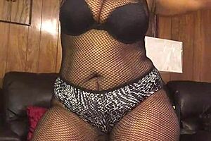 bbw twerked and smothered by Chukolatethunder curvy black