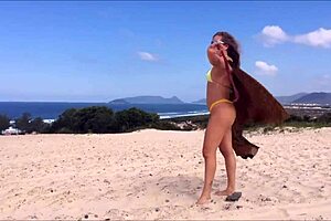 Real amateur wife flaunts her natural breasts in public – young and cute wife