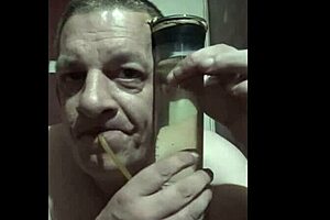 Bisexual Mark Wright makes homemade gay video of him sucking up his own piss