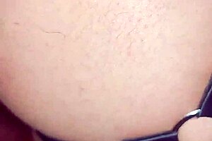 In amateur porn big ass and small tits get the attention they deserve