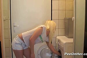 Piss fills a teen's bubble butt