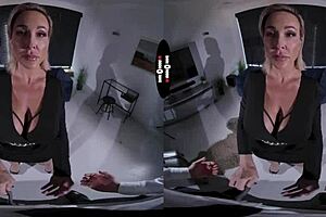 A woman with a clean shaven twat fucked in a dark Environment