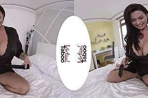 VR porn: The sight of big butts and hairless twats