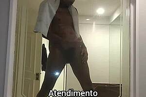 Test the actual joy of online videocalling with Pirocudo Carioca on whatsApp