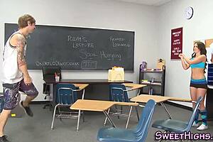 College coed with small tits is good at giving a blowjob