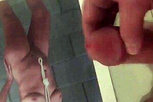 Gay masturbation and a cum tribute to Patti