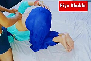 Punjabi Bhabhi molned and fucked by husband on this single word videos saat mein step sis bhi bhi