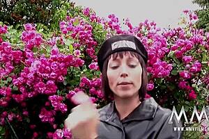 Small dick Bizarre snorkel sex