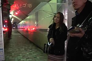 Japanese amateur's squirting orgasm, HD video
