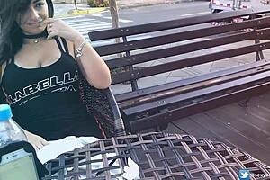 Outdoor anal pleasure: Safada likes white breast
