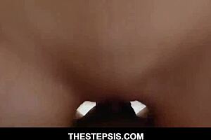 Blonde MILF enjoys anal with her cougar lover