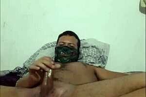 Cumshot on natural boobs after riding a big cock