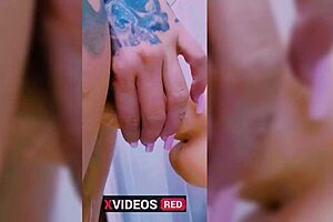 Gym babe big booty woman rubs bone with sex doll