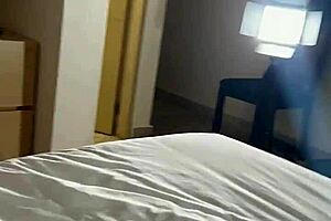 In Mexico, amateur tourist gets her first creampie from host