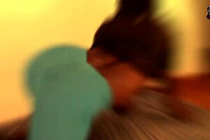 18-19-year-old American teen gets her big ass licked