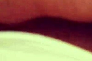 Home made sex tape where petite teen is creampied