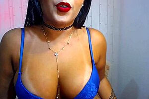 Linda Fudendo’s jerk off guide for gorgeous gostosa