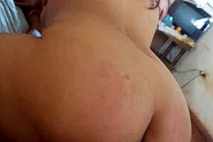 Latina MILF Gostosa blowjob, fucking missionary until it gives a cumshot in the pussy