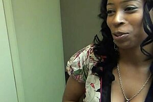 Envy Star sucks Rome Major’s big black cock and also provides him a deep throat creampied FAPXXX