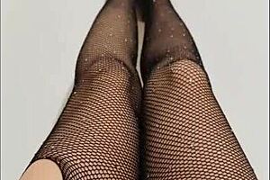 Choking/tough sex and foot fetish in an amateur BDSM clip