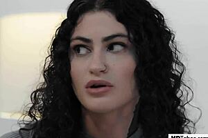 Bothedd Lydiam Black nad his bosses son in sleazy act