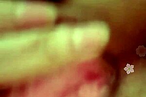 Teenge fucked Indian webcam girl has sweet wet sex and stimulates her ass