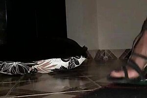 Black momma’s anal orgasm sweats on the floor
