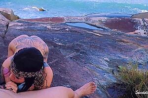Big cock stud gets big ass amateur pounded on public beach