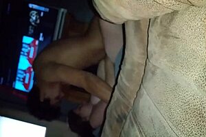 This is the lives that Jsizzle records himself having sex with his girlfriend Alexis at his best friend’s house