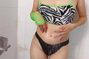 Hot Latina woman needs no man for her xxx fun in the shower