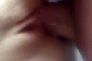 Amateur couple’s rapid anal scene with internal climax