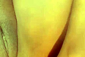Stacy7s solo show offering her big clit and pussy lips