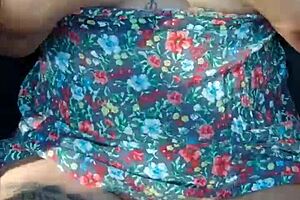 A flasher flashing women decided to expose herself in a car moving along the road for fun’s sake