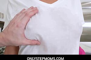 POV riding experience of the submissive stepmom Jordan Maxx