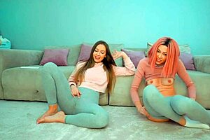 Watch the beauty of twin masturbation in a webcam video