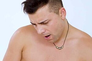Two stud get together to pound a big breasted mommy