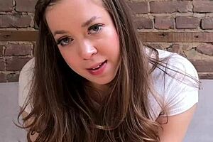 Sexy throat fucking red light green light game and pillow fucking male prostate massage