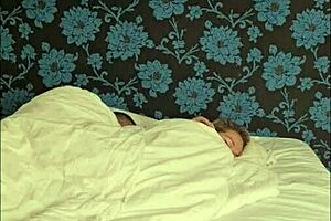 Early morning nastiness for an amateur couple, a surprise for everyone