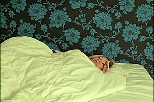 Early morning nastiness for an amateur couple, a surprise for everyone