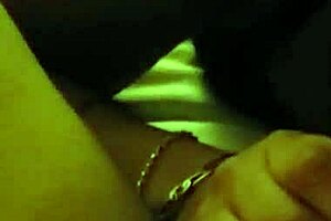 A beautiful curved closer to the Caribbean sex kitten