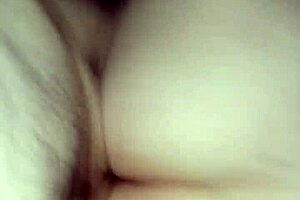 A voluptuous Spanish girlfriend that is steamy
