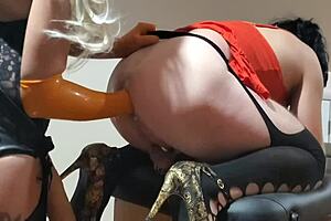 Mistress Carmelita gets her ass pounded on Sissy L