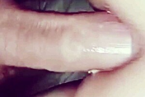 A big ass babe needs a raw sex and demand you to penetrate her