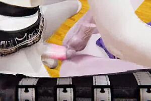 Bust and Bustle and Monster High: Elissabat and Rochelle goyle in steamy 3D Halloween special