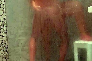 A hot shower with the spouse becomes a hardcore home porn tape