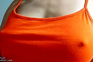 This beauty was angry, Amateur Lalli provokes viewers with scenery of her beautiful chest