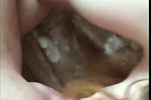 Hot sex with natural performers rolls around every morning