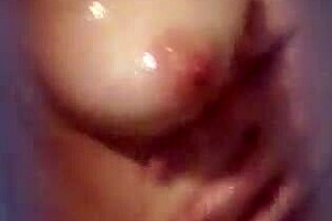 A voyeur’s delight: a steamy shower session with my girlfriend Emily