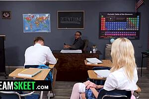 Skyler is a bad girl who likes to have sex and send naked pictures in school groups.
